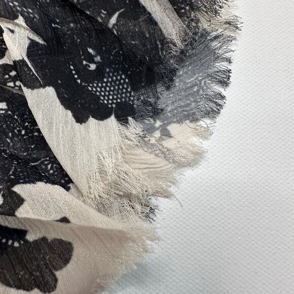 Vintage Y2K Guess Sheer Chiffon Peplum Top with Lace Appliqué - Picture 8 of 9